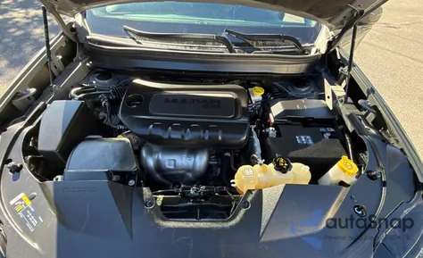 2021 Jeep Cherokee Latitude Plus from USA, damaged, VIN 1C4PJMLB5MD109942